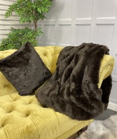 Economy, brown Bison faux fur sofa throw