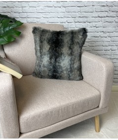 Economy fur cushion in Black Wolf design