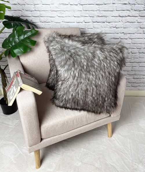 Wolf Fake Fur Cushion Covers