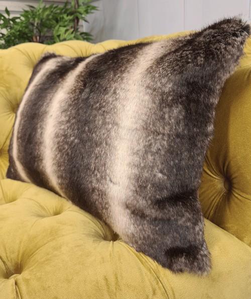 Luxury faux fur rectangular cushion covers